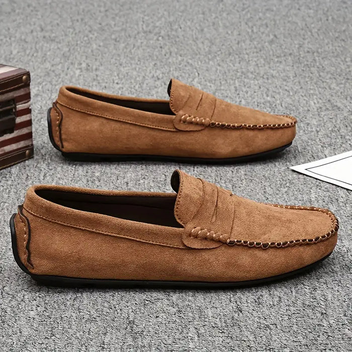 Mannen | Tijdloze loafers met stikselaccent en rechte pasvorm