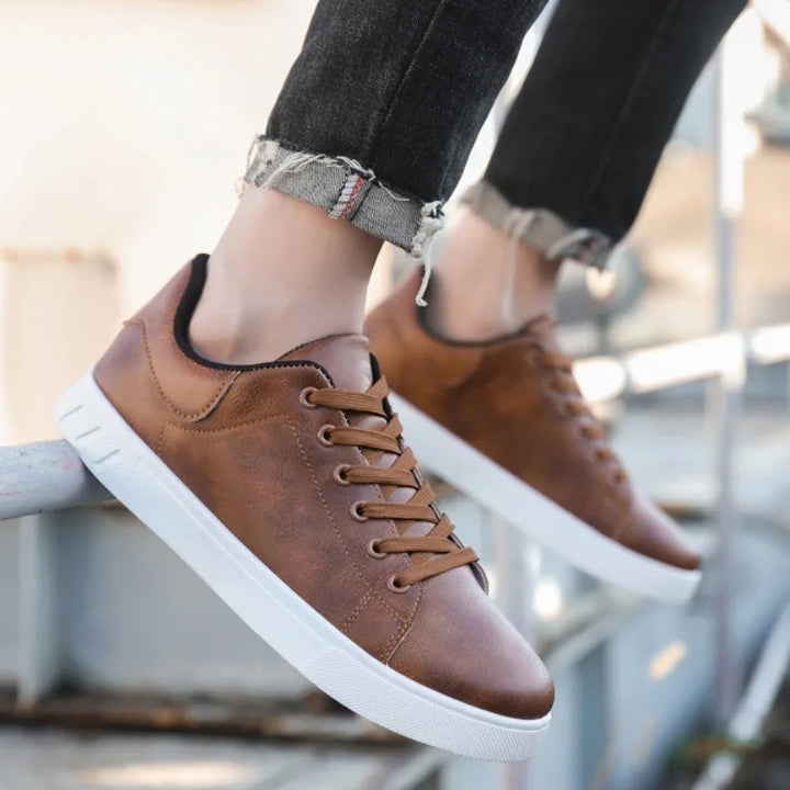 Mannen | Ongedwongen sneaker met strakke afwerking