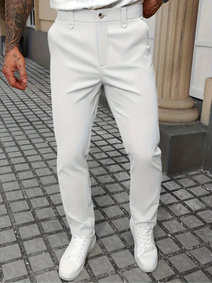 Mannen | Slim-fit broek met minimalistische afwerking