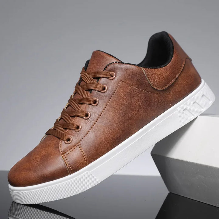 Mannen | Ongedwongen sneaker met strakke afwerking