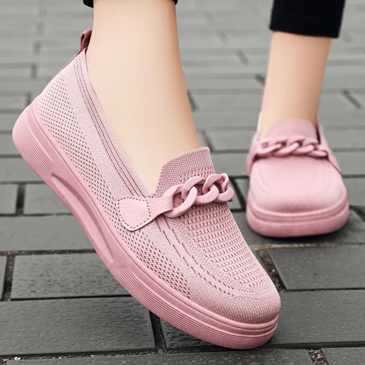 Agnetha - Elegante Slip-On Schoenen voor modieuze vrouw